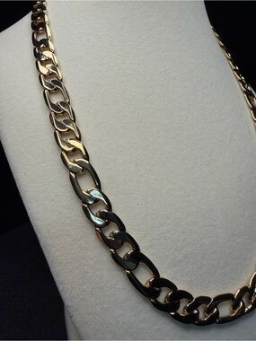 Figaro 20in 9.5MM 14K Premium Finished Necklace brand new very nice piece.